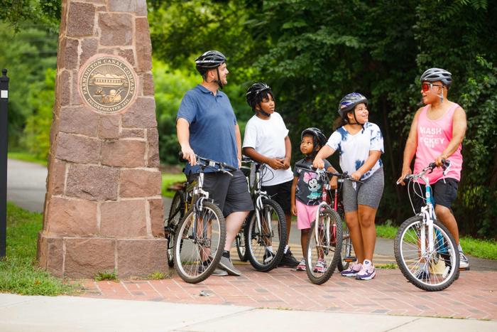 farmington canal bike trail