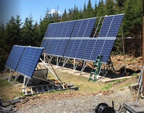 off-grid solar panel array for solar energy home systems