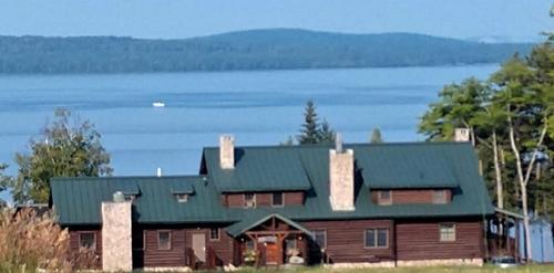 Lodge on Rangeley Lake