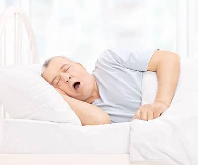 snoring is a sign of sleep apnea