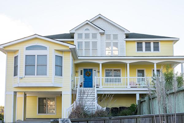 yellow home in Riner, VA