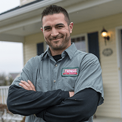 Learn How To Determine If Your Home Needs Pest Control pest control technician