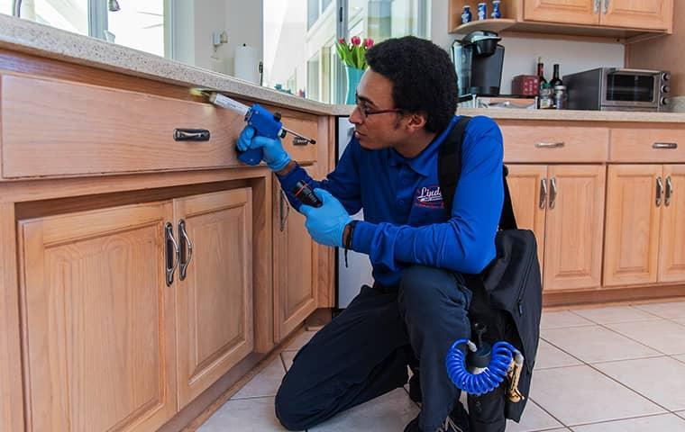 tech working in a home