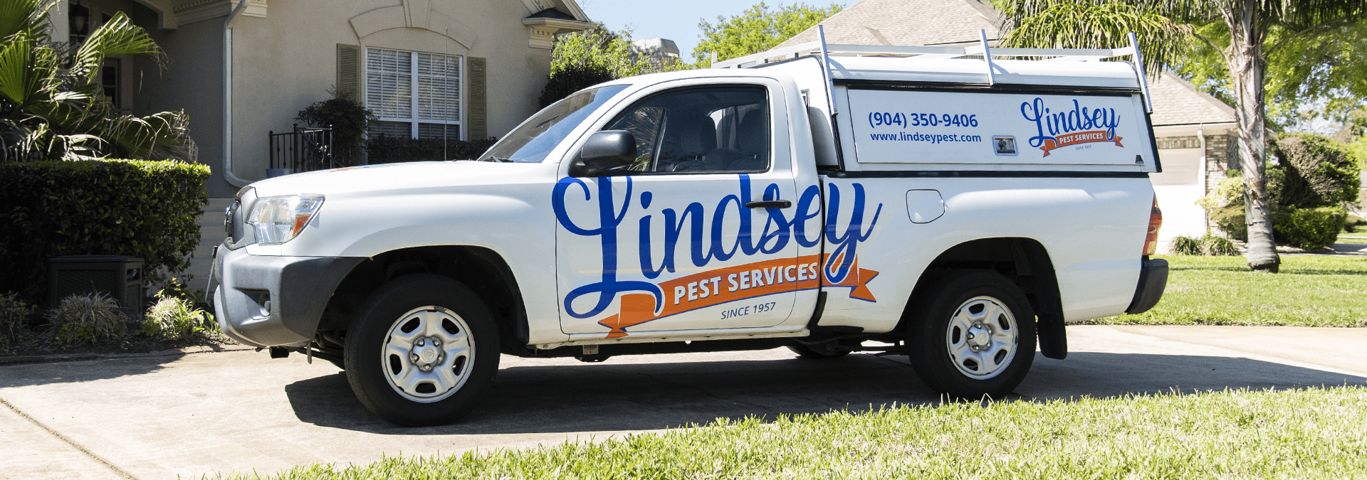 lindsey pest services truck