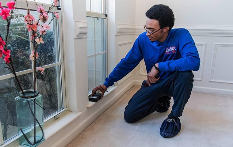 a technician servicing a saint johns florida home