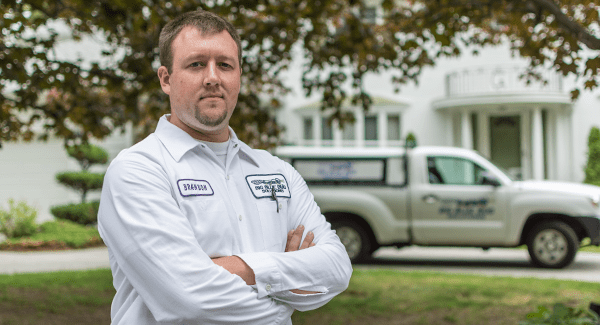 technician ready to protect homes from termites