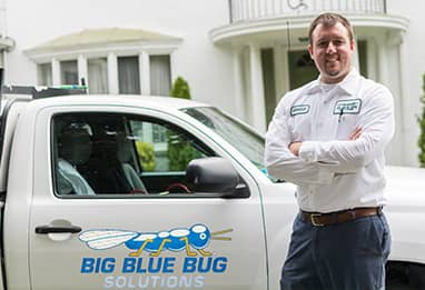 termite technician at a rhode island home