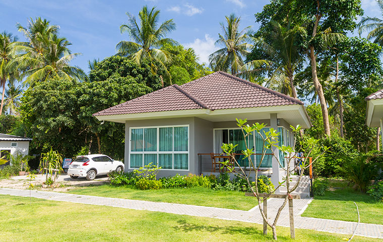 the exterior of a home in kaneohe hawaii
