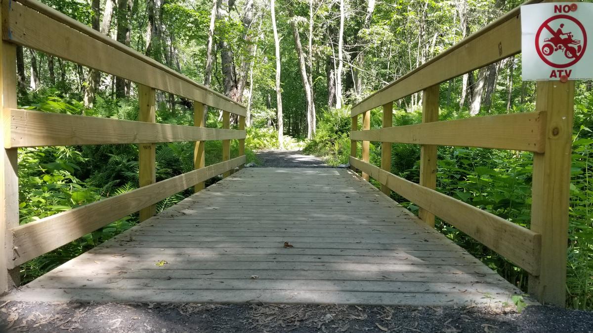 At-grade entrance and exit to the bridge.