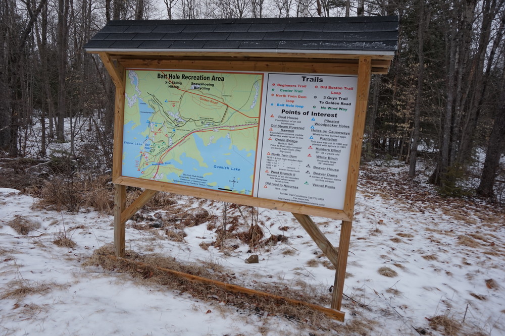 New Sign at entrance to ski trails (Credit: Don Nodine)