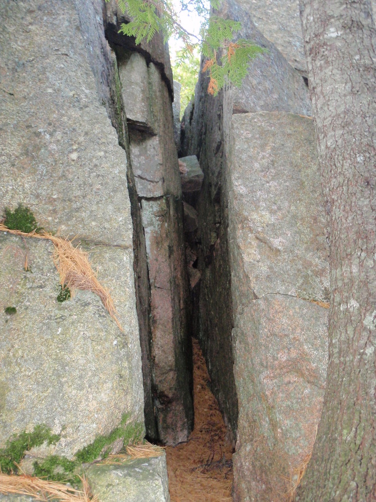 Interesting rocks along the Ladder Trail. (Credit: National Park Service)