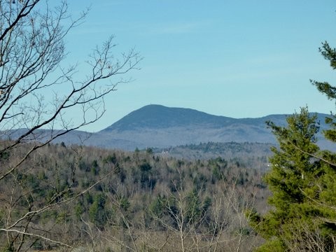 Mt. Blue from the Ridge Road Scenic Overlook (Credit: Andii Walker)