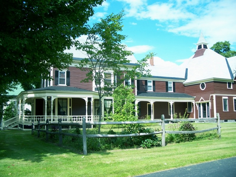Purington/Merrill House, 1890 and earlier (Credit: Bethel Historical Society)