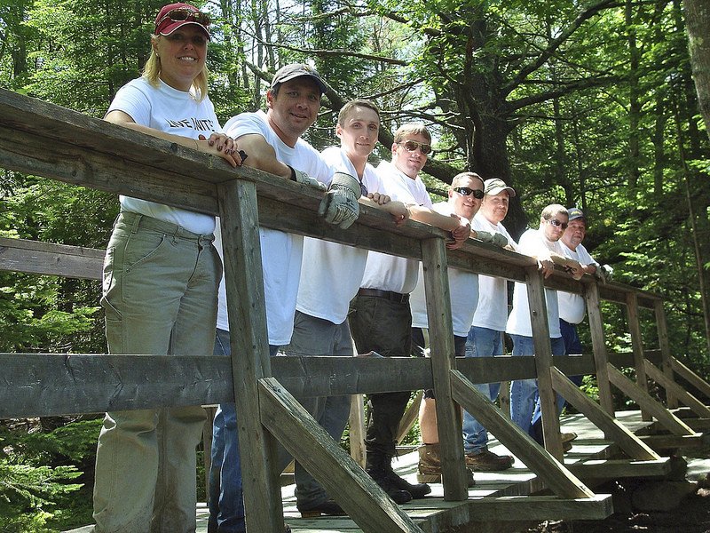Volunteers helping with trail maintenance (Credit: Saco Bay Trails)