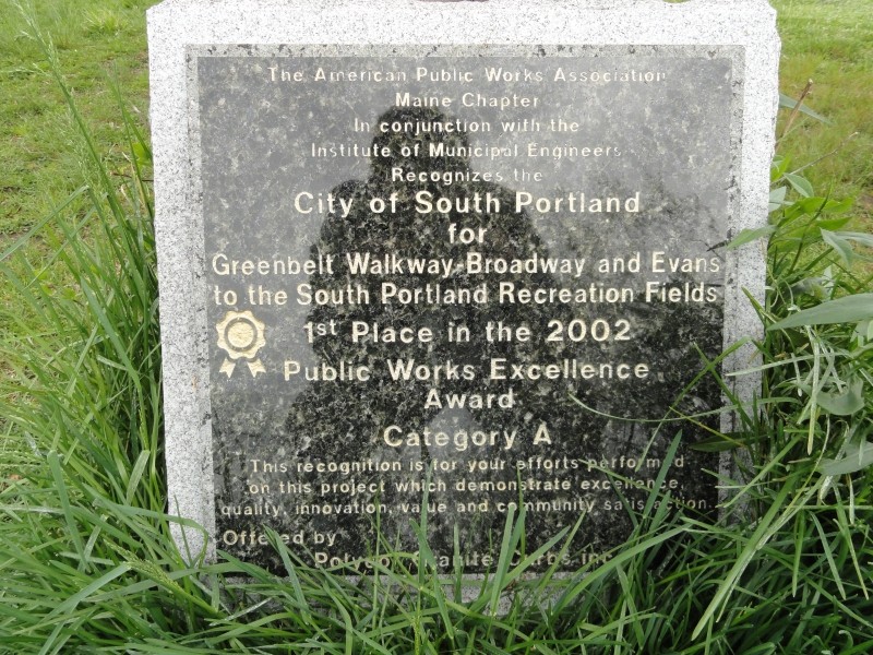 Granite dedication monument (Credit: Center for Community GIS)
