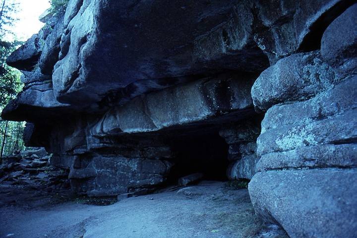 Sea Cave (Credit: National Park Service)