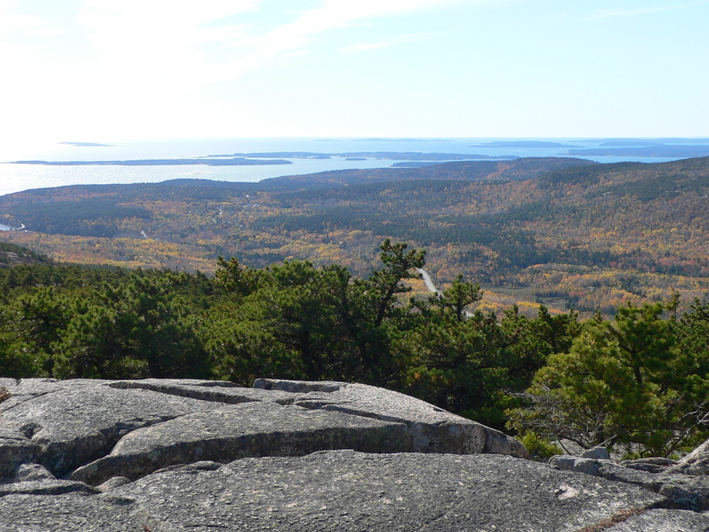 Southwest views from the summit of Champlain Mountain (Credit: National Park Service)