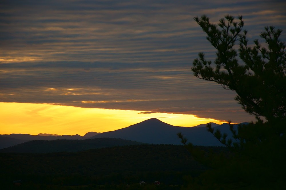 Mt. Kearsarge from the summit of Hawk Mountain (Credit: Western Foothills Land Trust)