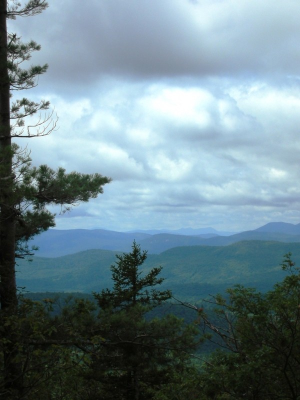 View looking west from the summit (Credit: White Mountain National Forest)