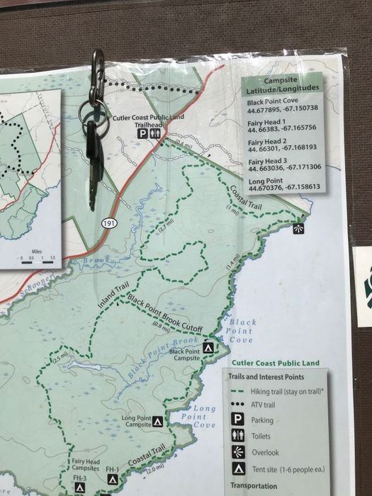Trail map at trailhead, June 2020 (Credit: Julia Daly)