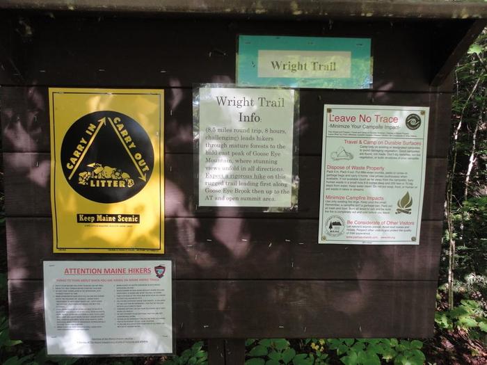 Wright Trail signage, should we worry that it says "keep open for rescue vehicles"? :) (Credit: Remington34)