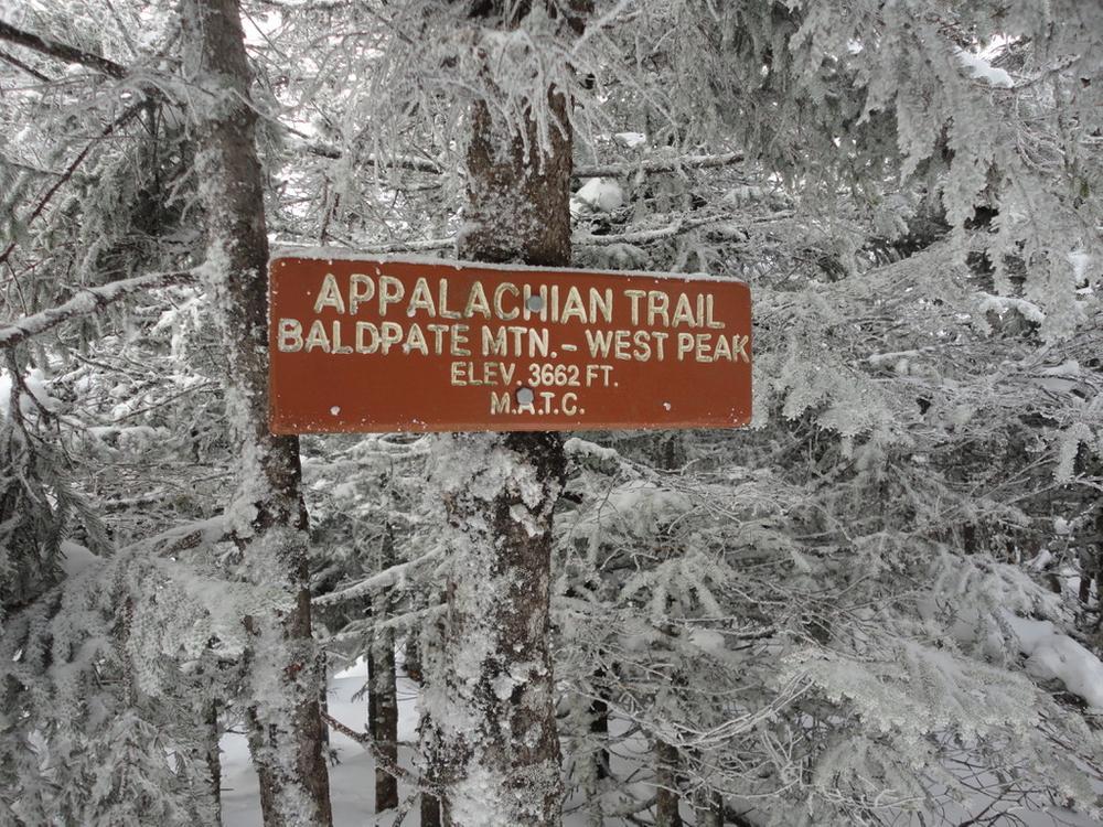 Baldpate West Peak Summit Sign (Credit: Remington34)