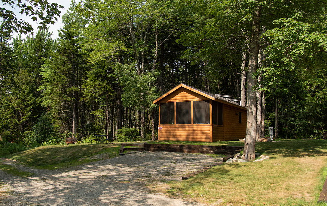 cabin for rent at smuggler's den