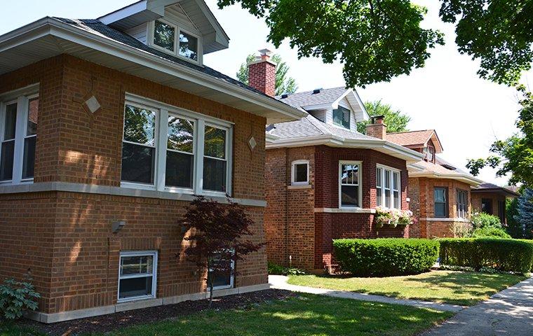 the exterior of a home in chicago illinois